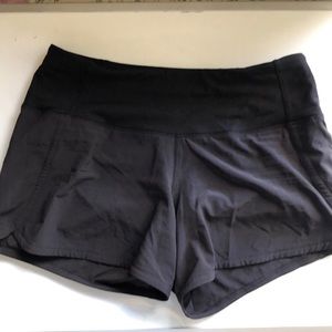 Lululemon run time shorts size 2